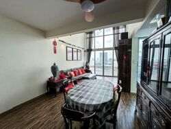 Grandeur 8 (D20), Condominium #558944751